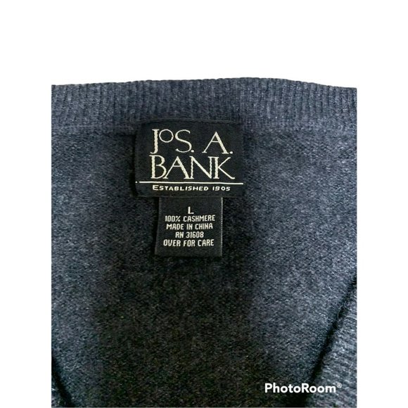 JOS A BANK Size Large Men's 100% Cashmere Sweater Black V-Neck Top - Picture 4 of 4